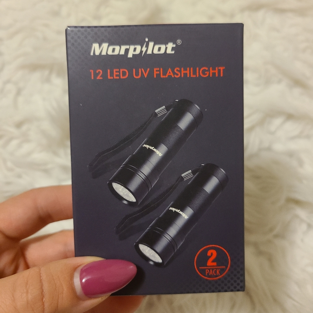 One Blacklight flashlight